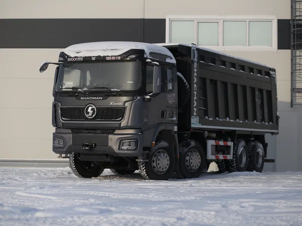 Самосвал SHACMAN (Shaanxi) X3000