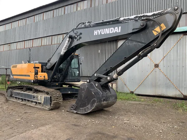 Гусеничный экскаватор 
                                                        Hyundai                                                     HX340S L