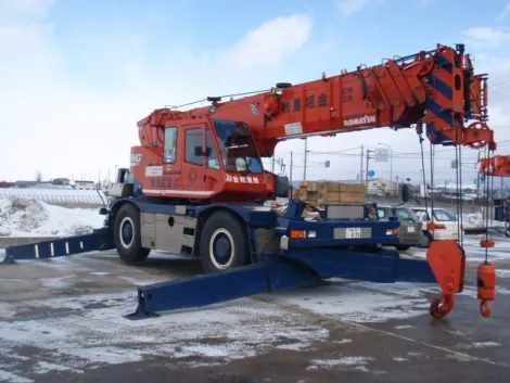 Автокран Komatsu LW 250-5