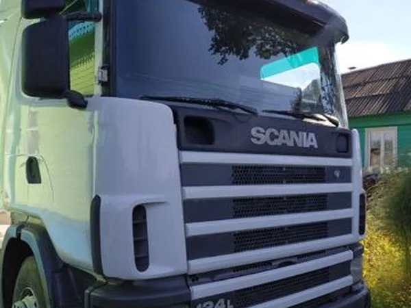 Седельный тягач Scania R 124