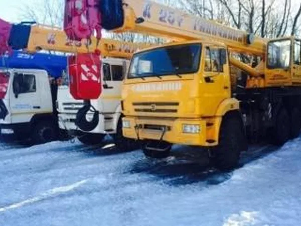 Автокран Галичанин КС-55713-5В на шасси КамАЗ 43118