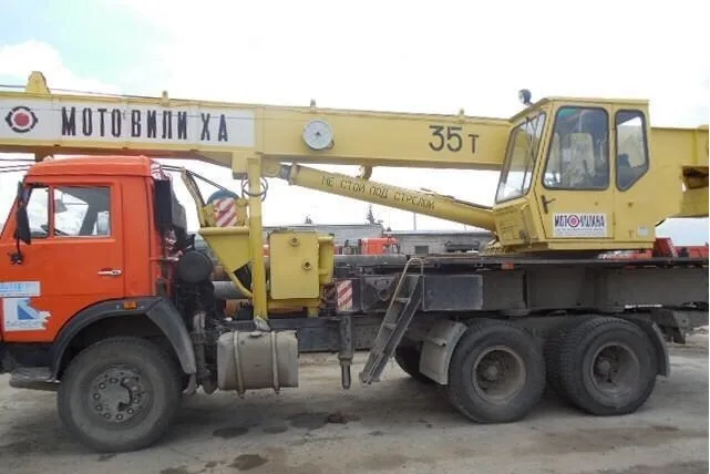 Автокран Ивановец КС-5477