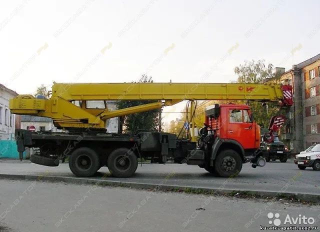 Автокран Ивановец КС-45717-1