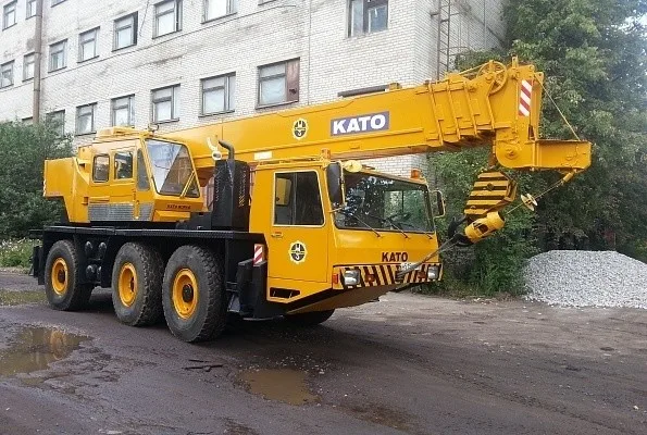 Автокран KATO SL-5000Rf