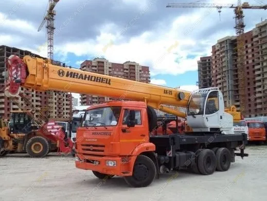 Автокран Ивановец КС-45717К-1Р