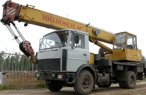 Автокран Ивановец 53377