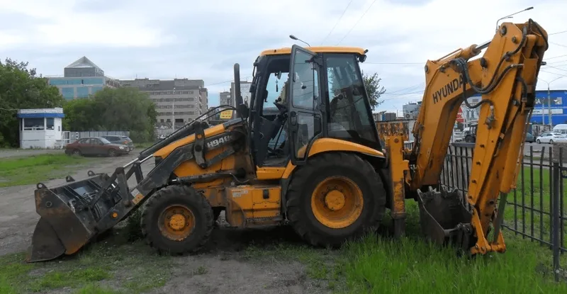 Экскаватор-погрузчик Hyundai  h940s