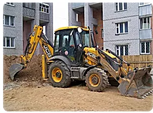 Экскаватор-погрузчик JCB 3CX