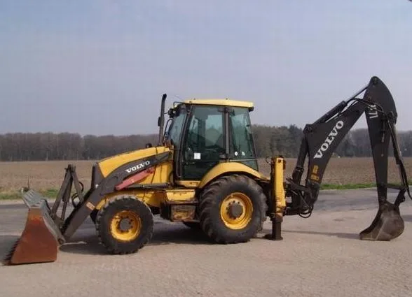 Экскаватор-погрузчик Volvo BL-71