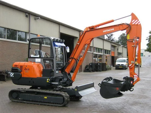 Мини-экскаватор Hitachi ZX50