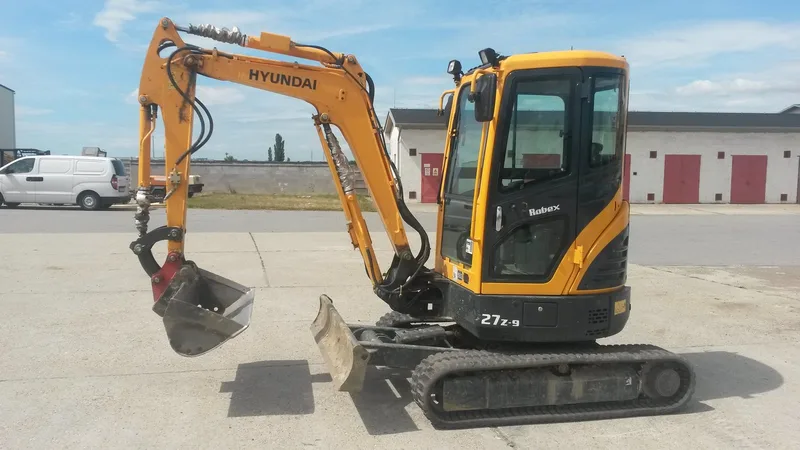 Мини-экскаватор Hyundai  r27z-9