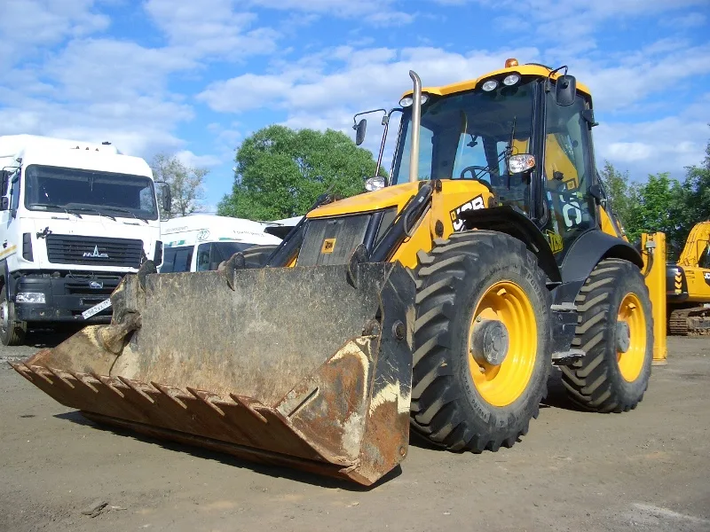 Экскаватор-погрузчик JCB 4CХ