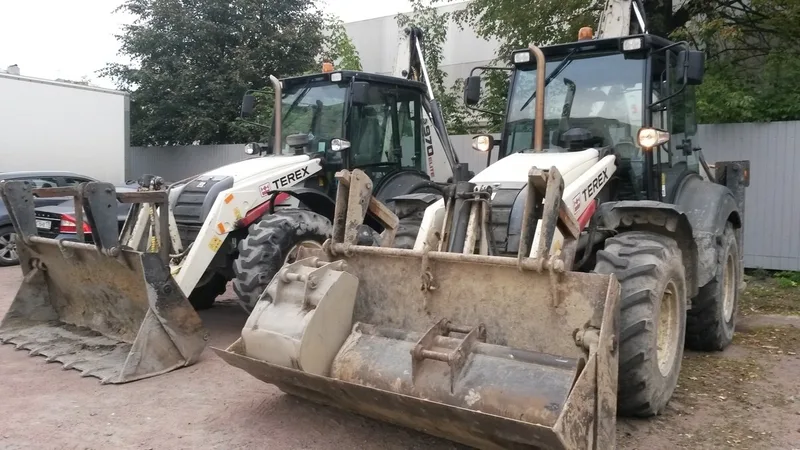 Экскаватор-погрузчик TEREX 970