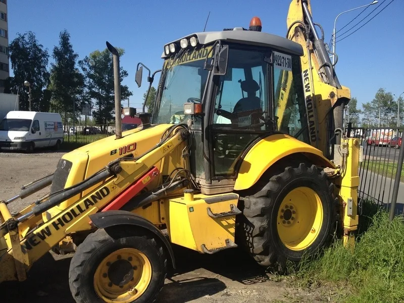 Экскаватор-погрузчик New Holland B-110