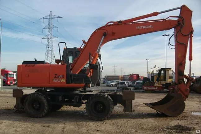 Колесный экскаватор Hitachi 160