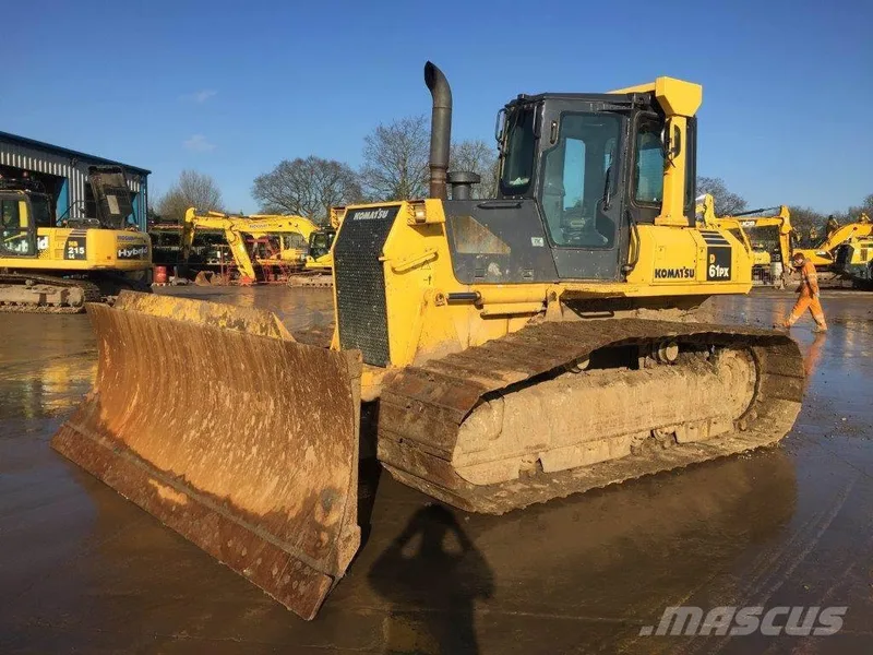 Средний бульдозер Komatsu D61PX