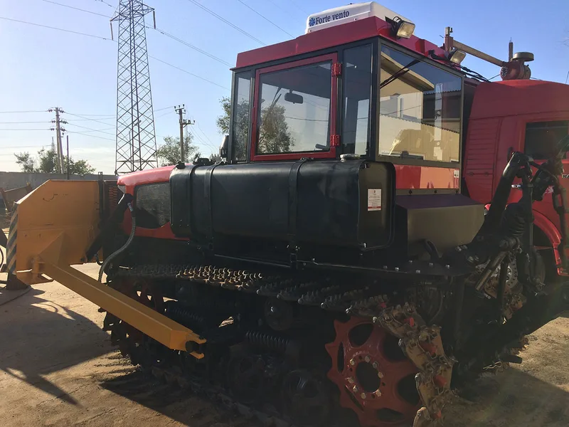 Легкий Бульдозер ВГТЗ ДТ-75