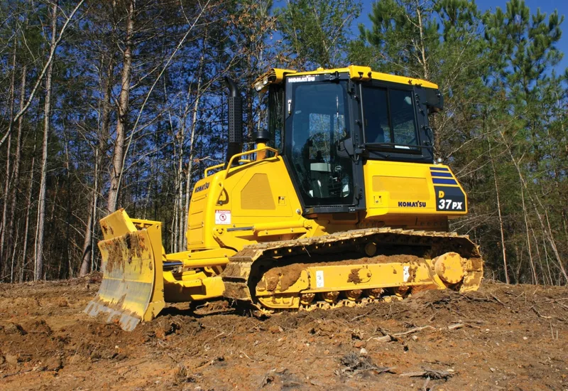 Легкий Бульдозер Komatsu D37PX-22