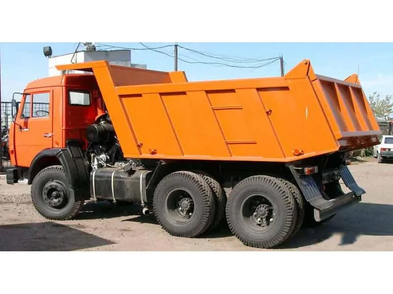 Самосвал Камаз 55111