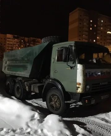 Самосвал Камаз 65115