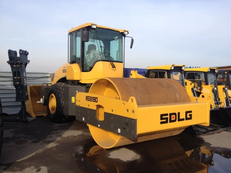Вибрационный комбинированный каток SDLG / LINGONG RS 8180