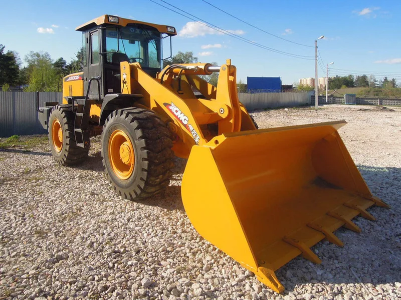 Фронтальный погрузчик Caterpillar 938G II
