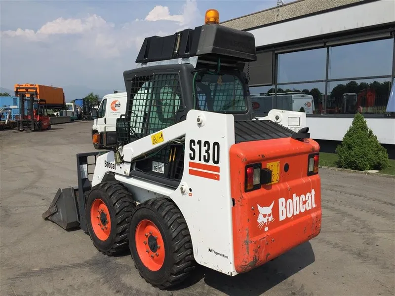 Мини-погрузчик Bobcat S130