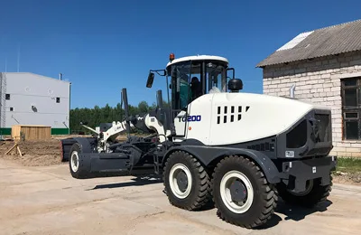 Средний автогрейдер TEREX TG 200