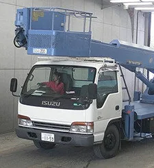 Средневысотная автовышка · Isuzu