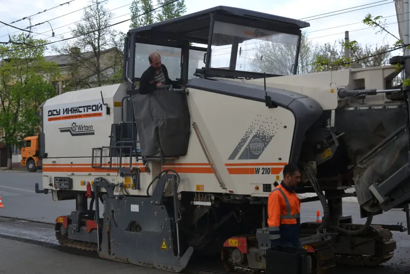Дорожная фреза WIRTGEN W210