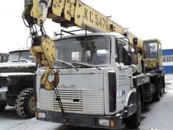 Автокран Машека КС-5479 на шасси МАЗ