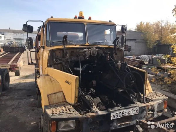 Седельный тягач КрАЗ 6443