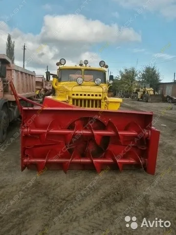 Снегоуборщик УРАЛМАШ ДЭ-226