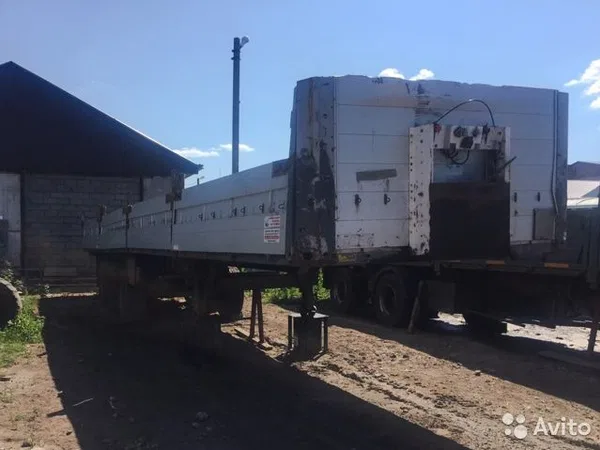 Бортовой полуприцеп Schmitz Cargobull SPR24