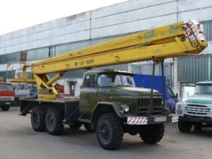 Средневысотная автовышка ЗИЛ 131