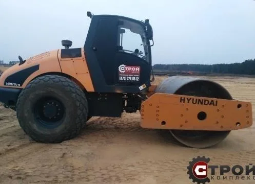 Вибрационный комбинированный каток        Bomag BW 213 D-5