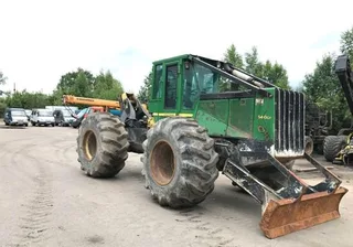 Скиддер John Deere 640G