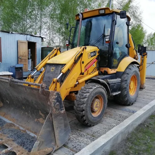 Экскаватор-погрузчик JCBJCBJCBJCB 3 cx