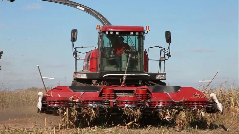 Кормоуборочный комбайн John Deere DS