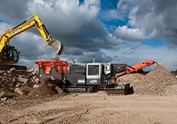 Мобильная дробилка SANDVIK QI 241