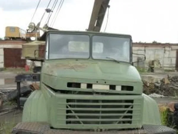 Автокран Ивановец КС-4562 на шасси КрАЗ