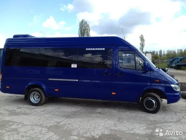 Микроавтобус Mercedes-Benz Sprinter 413