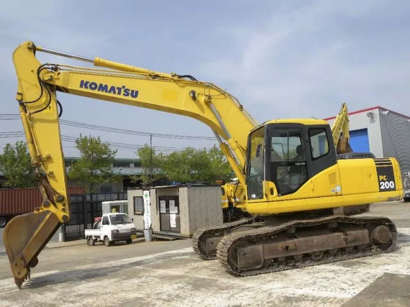 Гусеничный экскаватор Komatsu Комацу 200