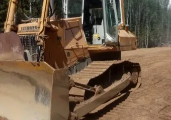 Легкий Бульдозер Komatsu 155ax