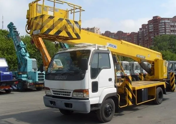 Средневысотная автовышка NICHIYU 35