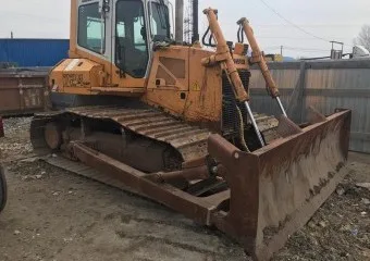 Средний бульдозер Liebherr PR 724