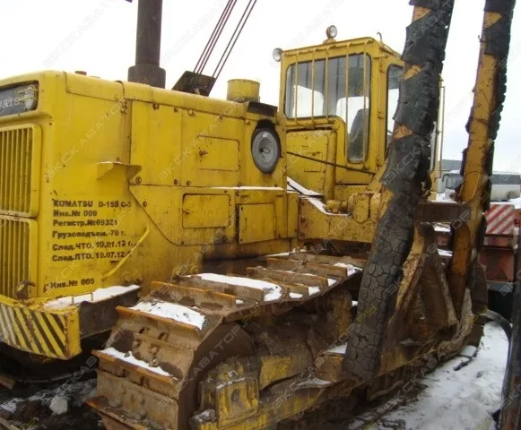 Трубоукладчик среднего диаметра Komatsu D155C-1