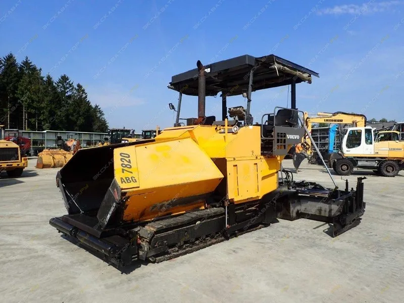 Асфальтоукладчик Volvo ABG7820