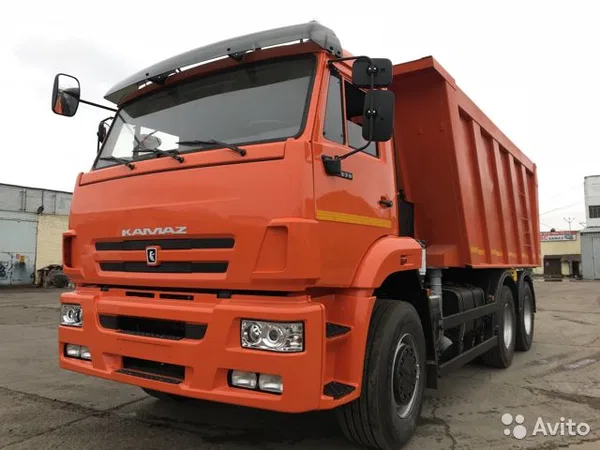 Самосвал КамАЗ 6520