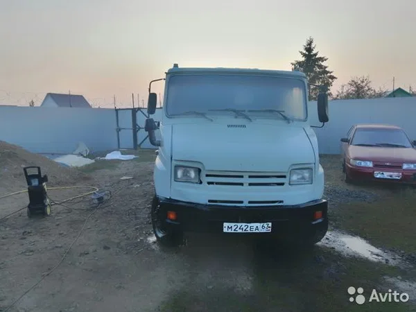 Бортовой грузовик ЗИЛ 5301 Бычок